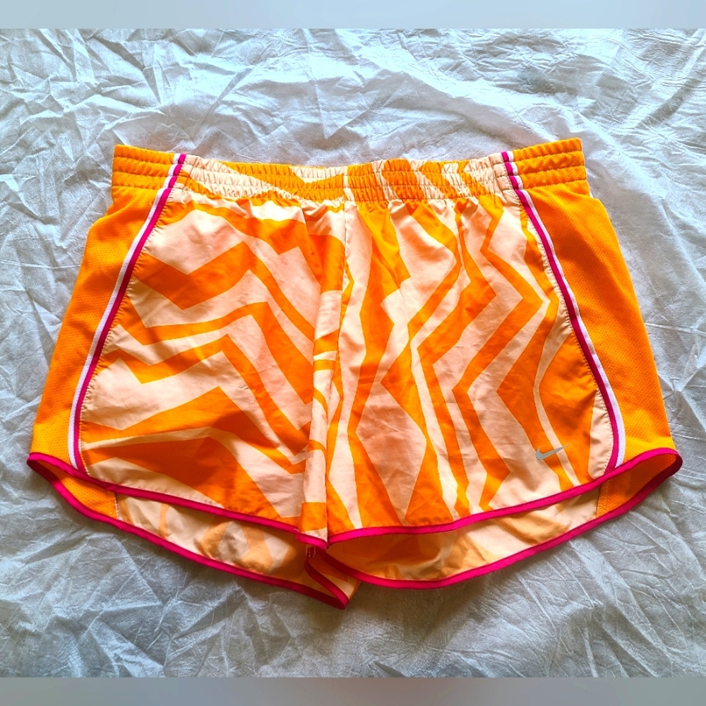 OBO Nike Dri-Fit Orange Zig Zag Lined Running Shorts Large
